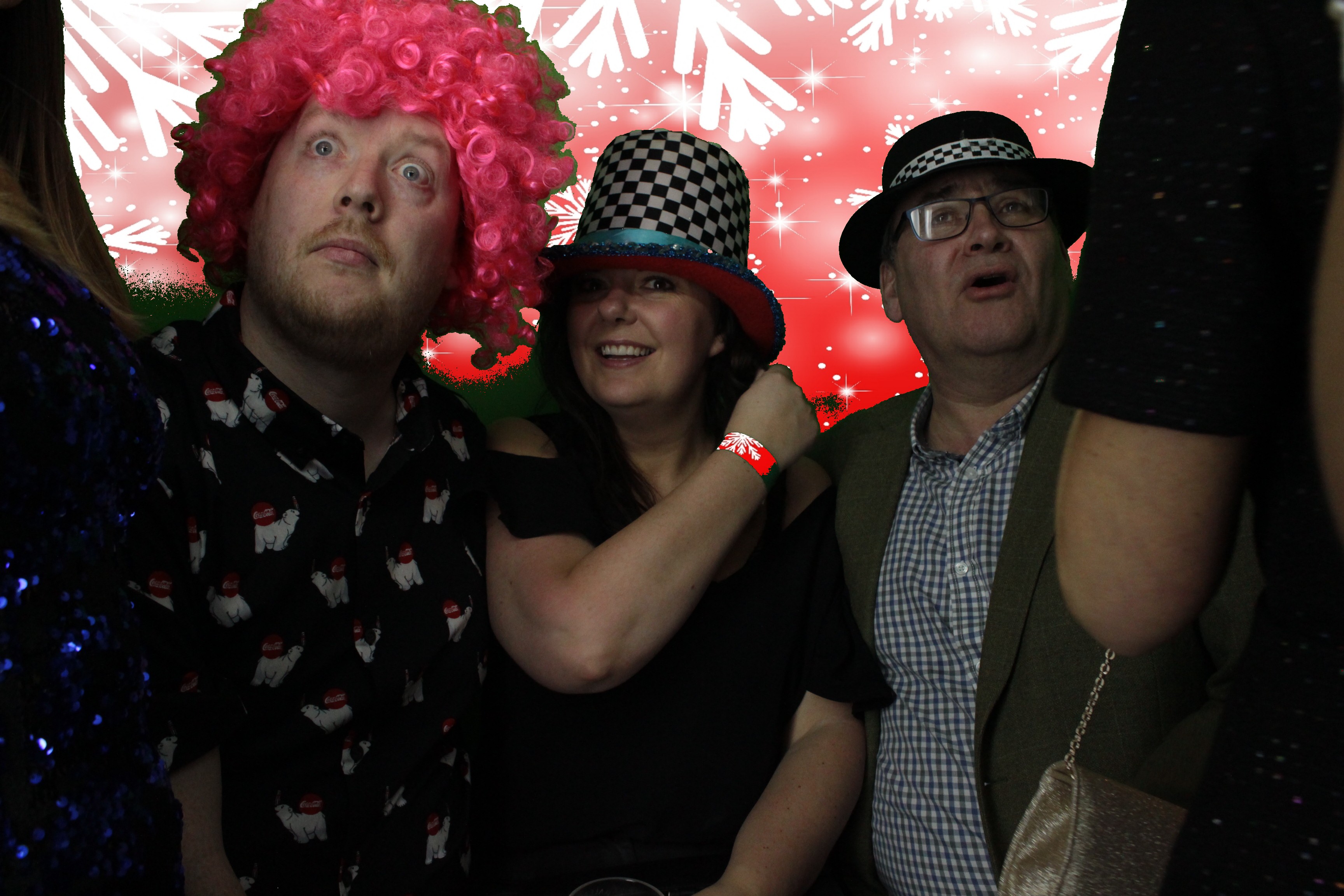 One Line Christmas Party | View more photos from the event at gallery.myphotoboothexperience.co.uk/u/MyPhotoBoothExperienceLtd/One-Line-Christmas-Party
